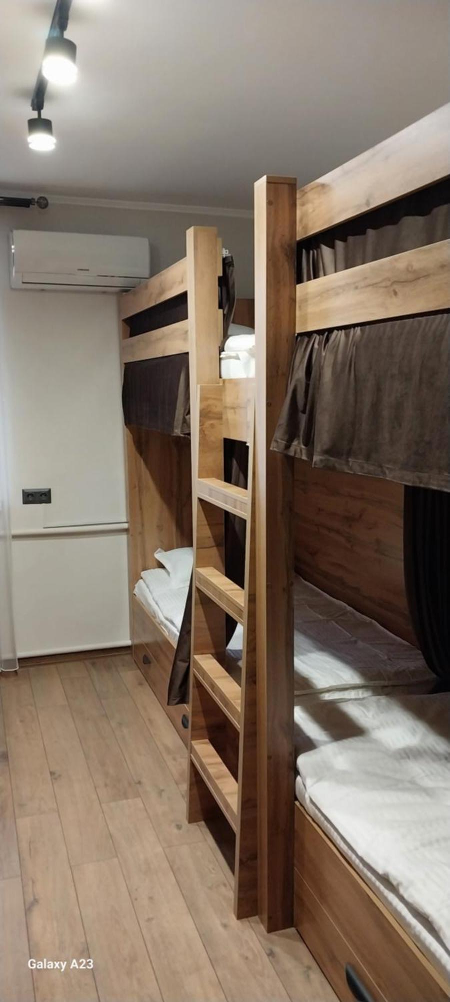 Cozy Hostel Bisjkek Eksteriør bilde
