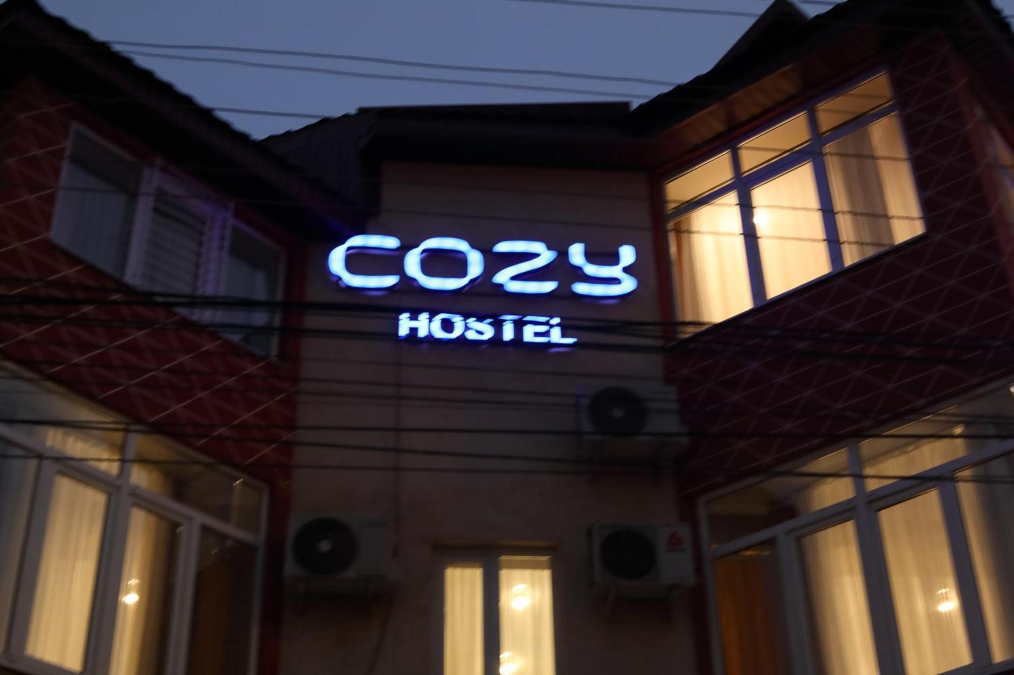 Cozy Hostel Bisjkek Eksteriør bilde