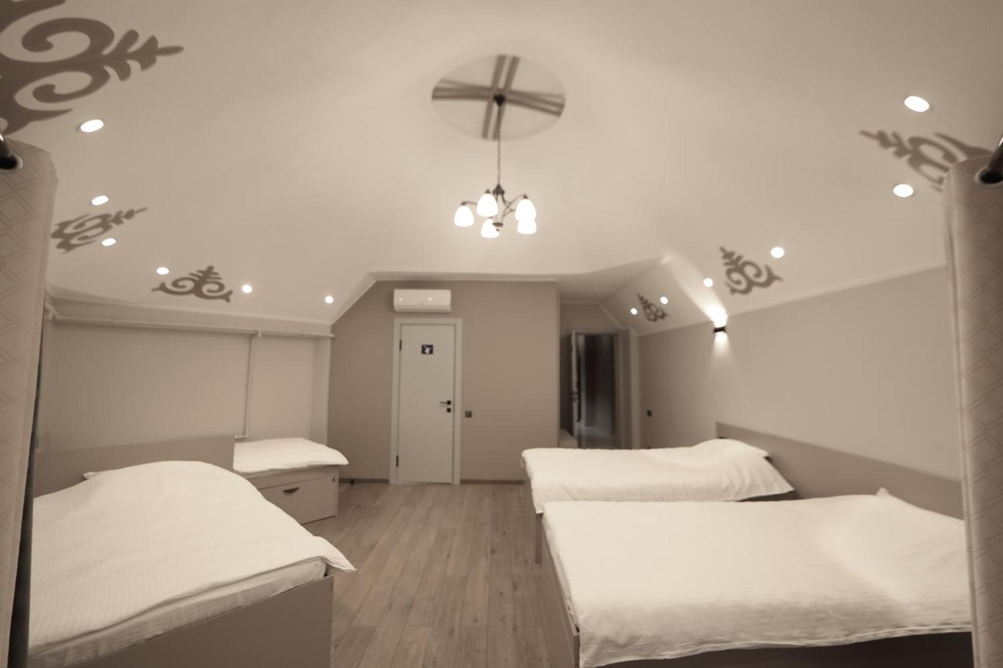 Cozy Hostel Bisjkek Eksteriør bilde