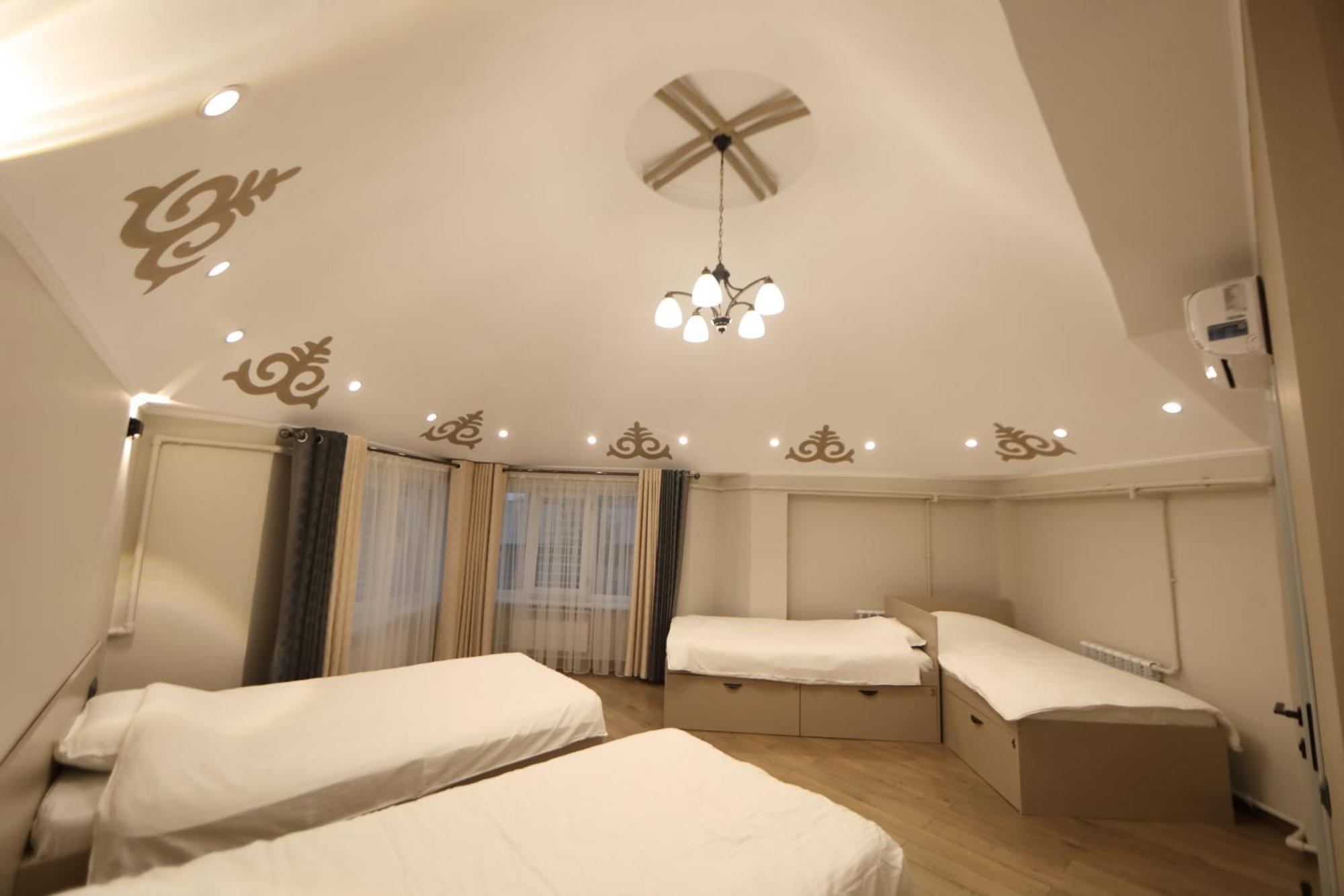 Cozy Hostel Bisjkek Eksteriør bilde