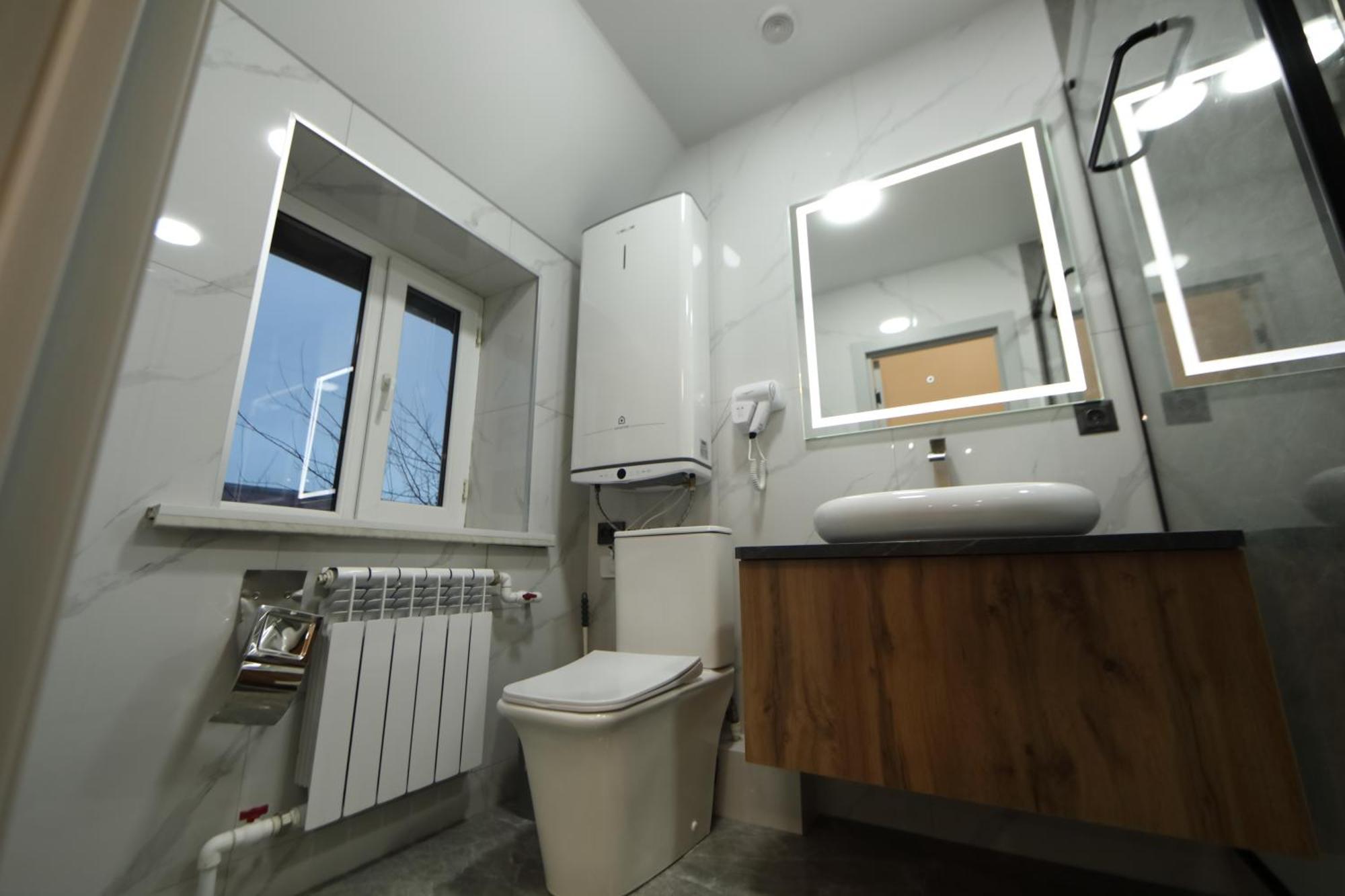 Cozy Hostel Bisjkek Eksteriør bilde